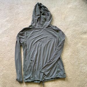 Army Green Mountain Hardwear Light Layer
